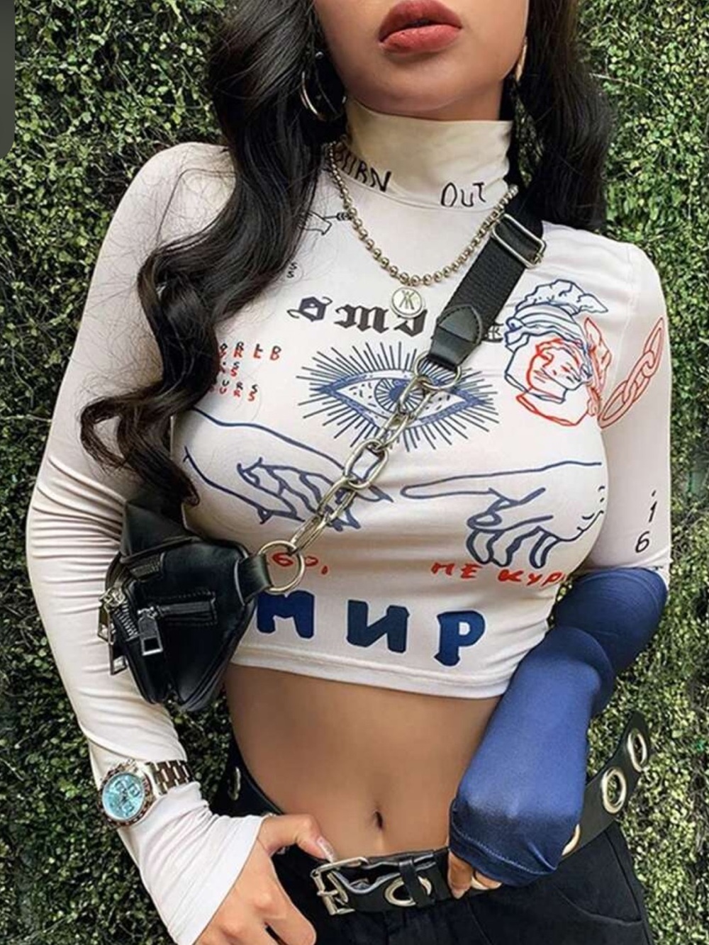 White Long-Sleeve Graphic Crop Top